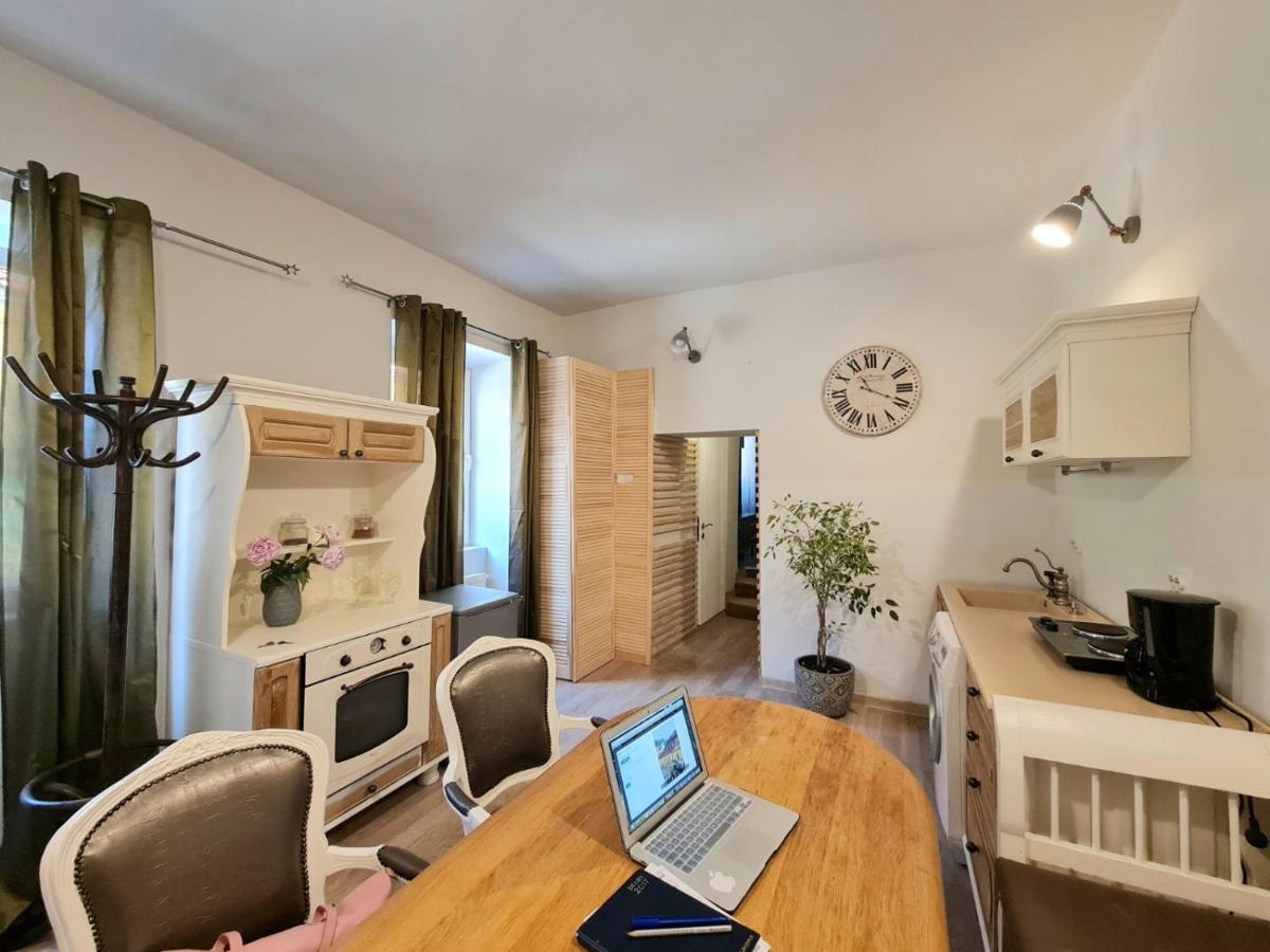 Happy House Brasov Exterior photo